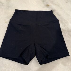 High compression Women's Black High-Rise Bike Shorts